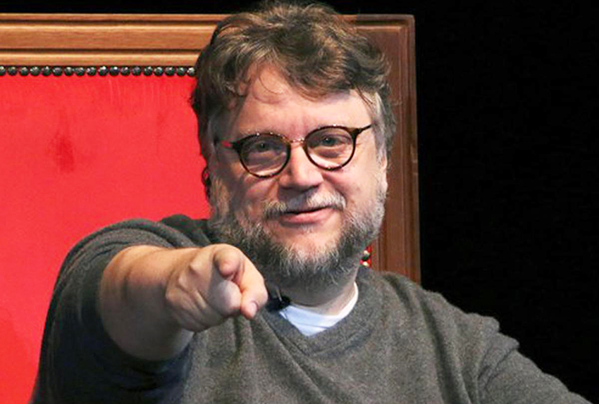 Guillermo del Toro deja la cámara