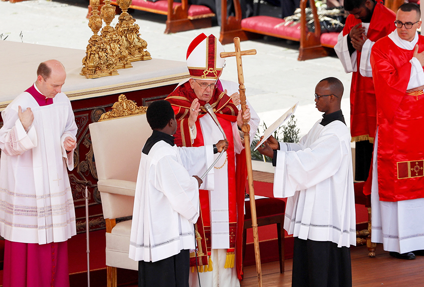 Papa Francisco ofició misa del Domingo de Ramos