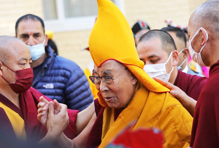 Arresto contra el Dalai Lama por abuso infantil