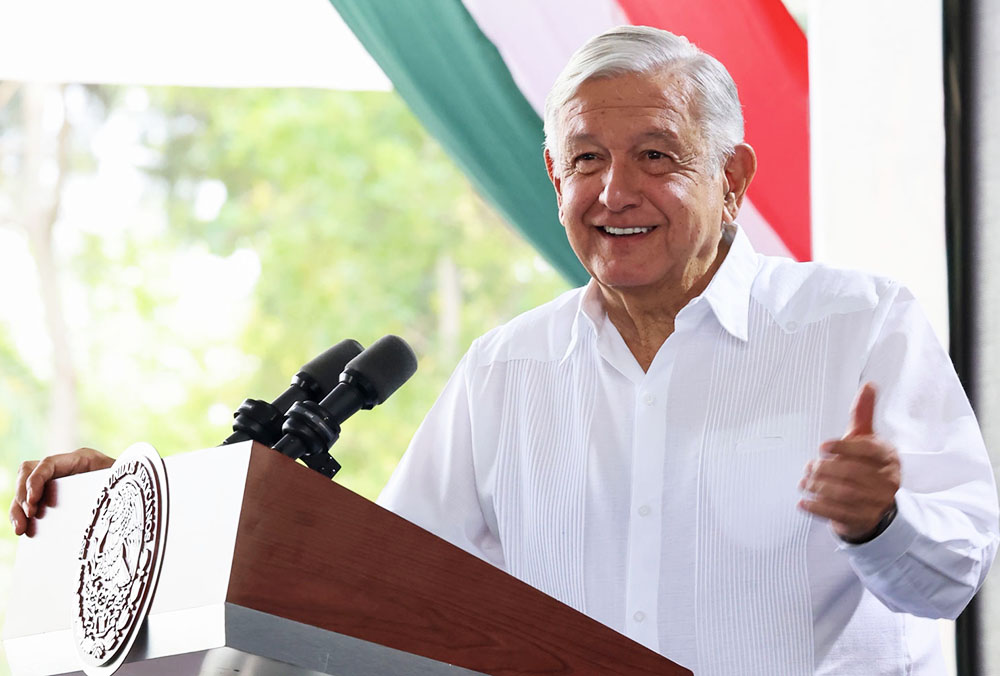Listo para pasar la estafeta. Llegó el momento de dar continuidad a la transformación: López Obrador