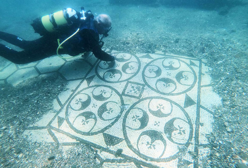 Increíble ciudad bajo el mar con 2000 años de antigüedad