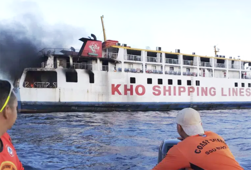 Arde barco en Filipinas, rescatan a las 120 personas
