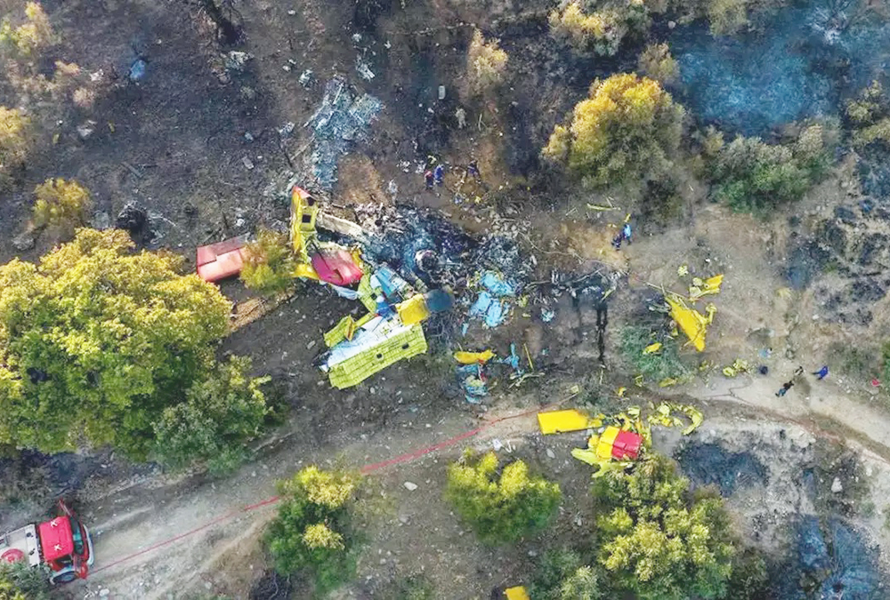 Se estrella avión cisterna mientras combatía incendio en Grecia