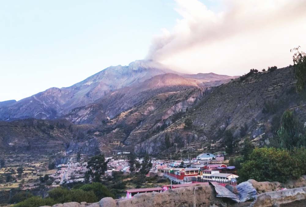 Emergencia en Perú por erupción del volcán “Ubinas”