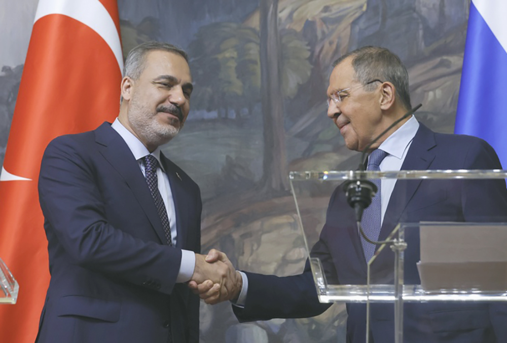 Cancilleres de Rusia y Turquía no logran acuerdo