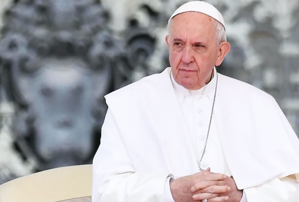 Papa Francisco llama a “estar alerta” sobre los peligros de la inteligencia artificial