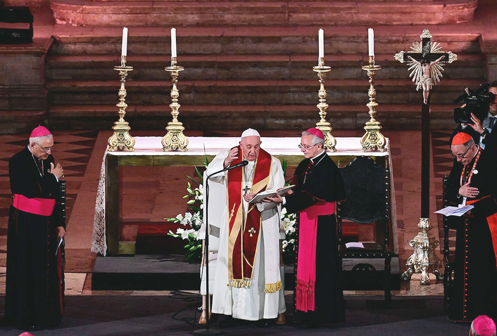El Papa recibe a víctimas de abusos en Lisboa