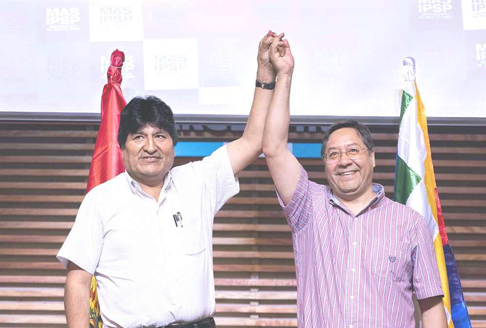 Pelea en el Congreso entre seguidores de Luis Arce y Evo Morales