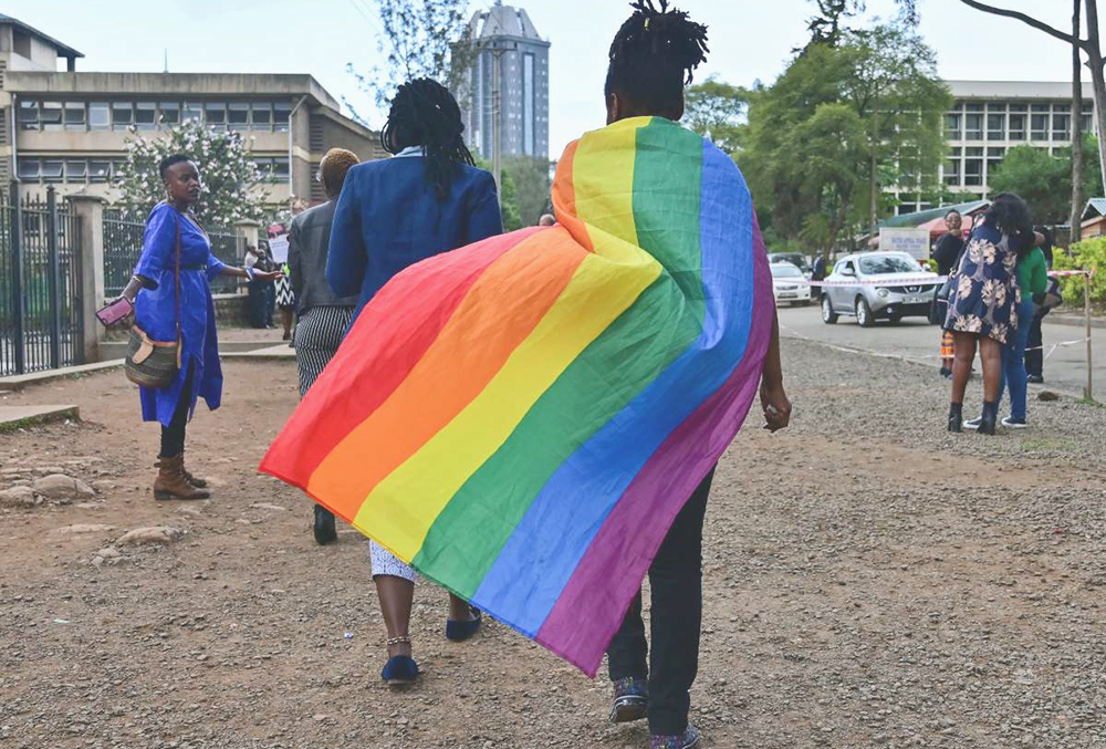 Detienen a seis hombres en Uganda, practicaban «actos homosexuales»
