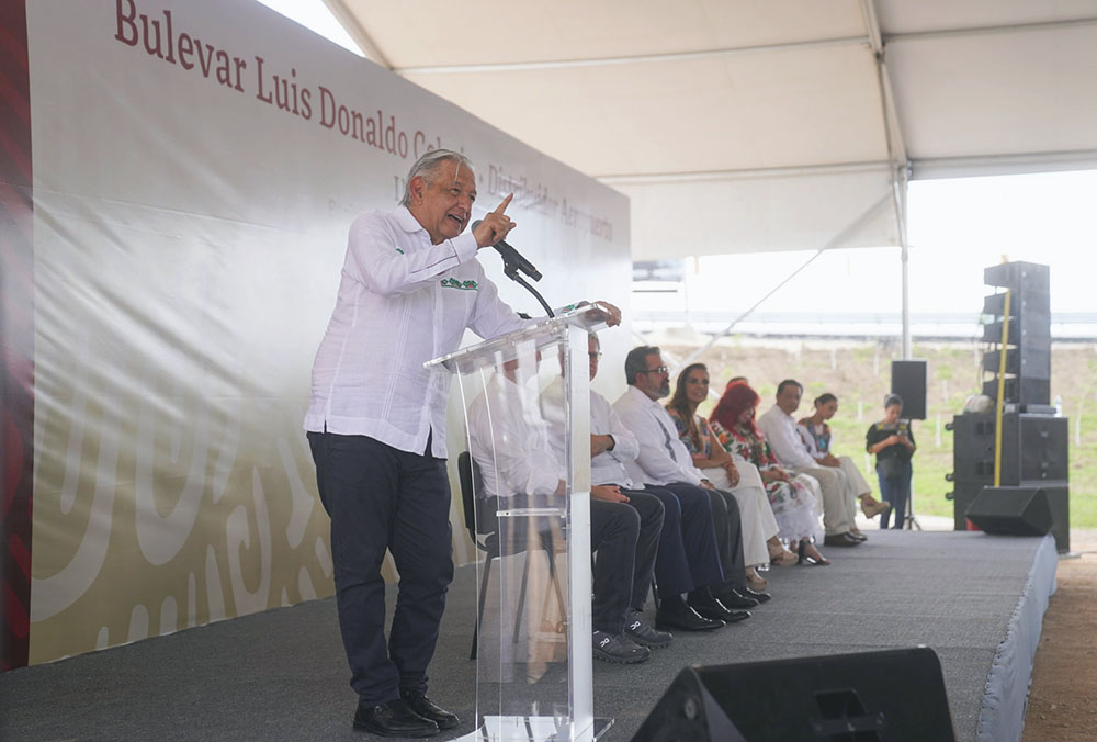 El pueblo ya es diferente, no regresará la corrupción: López Obrador