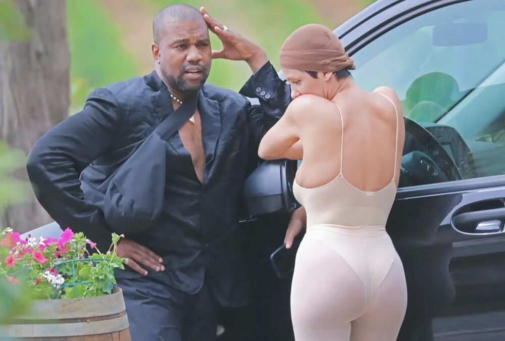 Kanye West y su esposa vetados de Venecia