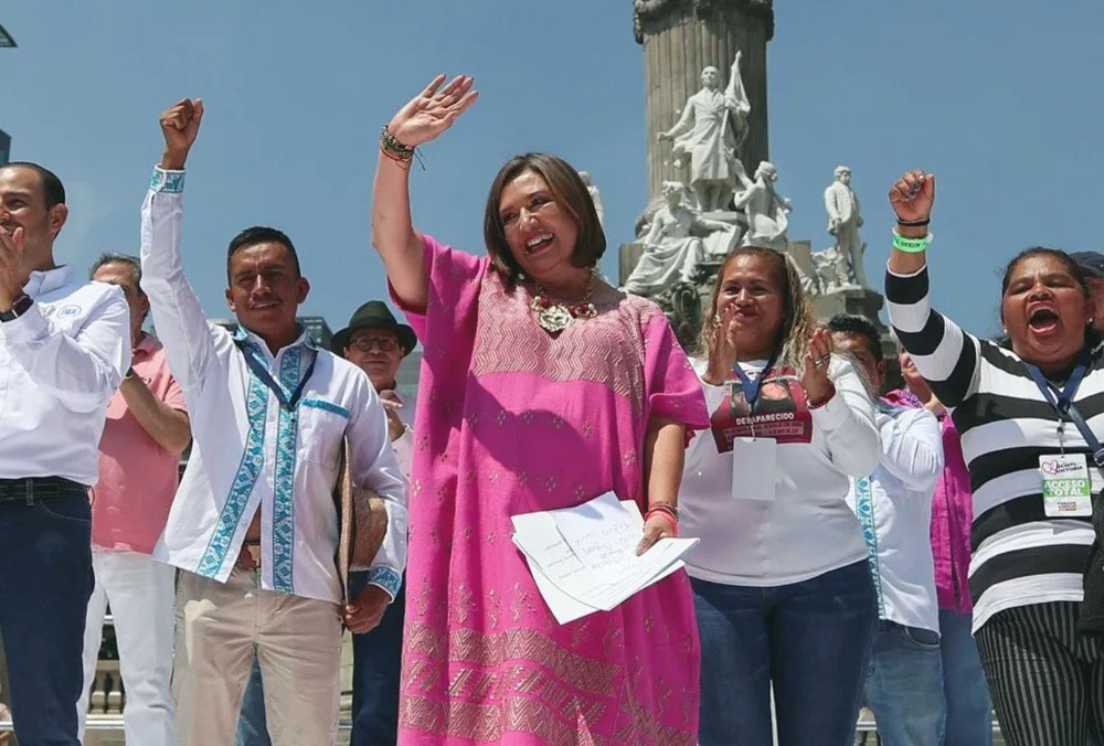 Xóchitl Gálvez recibe constancia como única candidata de Frente Amplia por México