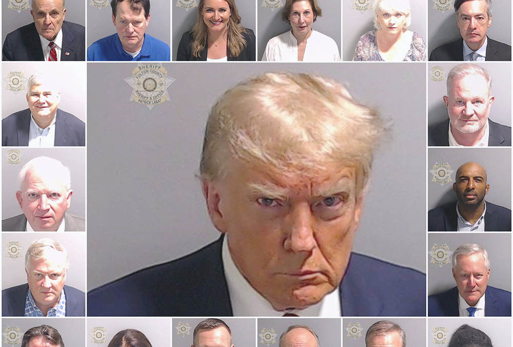 Trump y 18 imputados se declaran inocentes