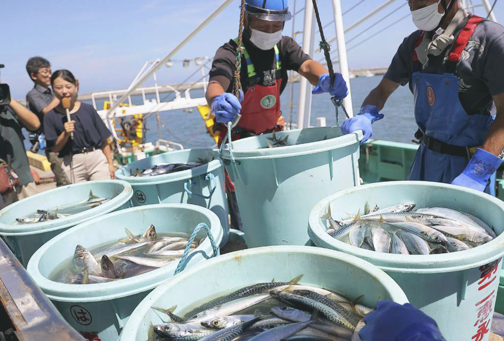 Pescadores demandarán a Japón por liberación de agua radiactiva