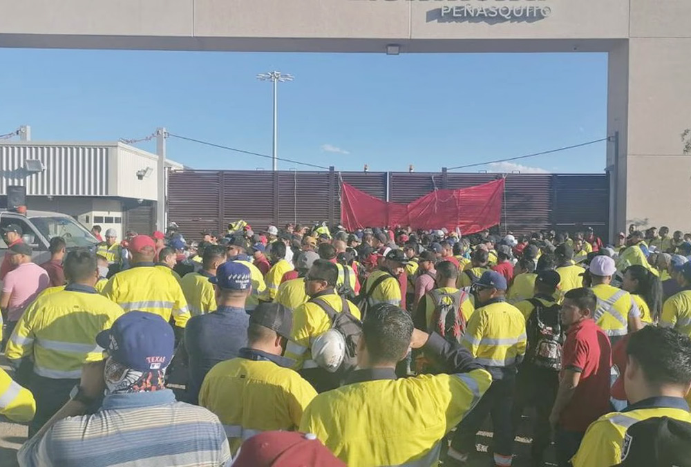 Cumplen tres meses en huelga en mina Peñasquito en Zacatecas