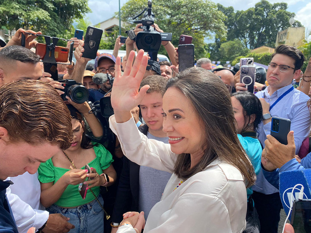 María Corina Machado lidera las primarias de la oposición en Venezuela