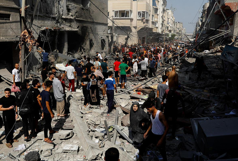 Israel bombardea Gaza con más de 700 muertos en 24 horas