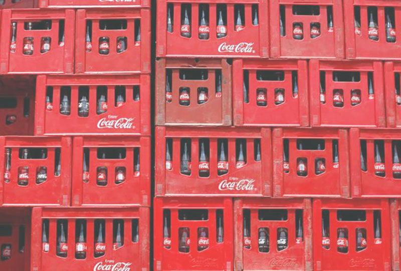 Detectan detergentes en muestra de Coca-Cola tras casos de intoxicación