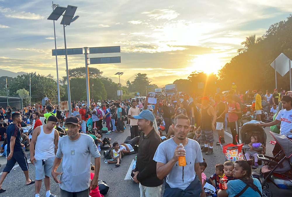 Tensión en Chiapas. Migrantes bloquean carretera