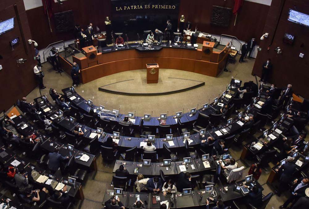 Tribunal mantiene acuerdo del INE sobre paridad de género en gubernaturas