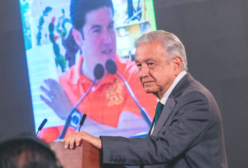 López Obrador celebra que ya hay un acuerdo en NL tras regreso de Samuel García