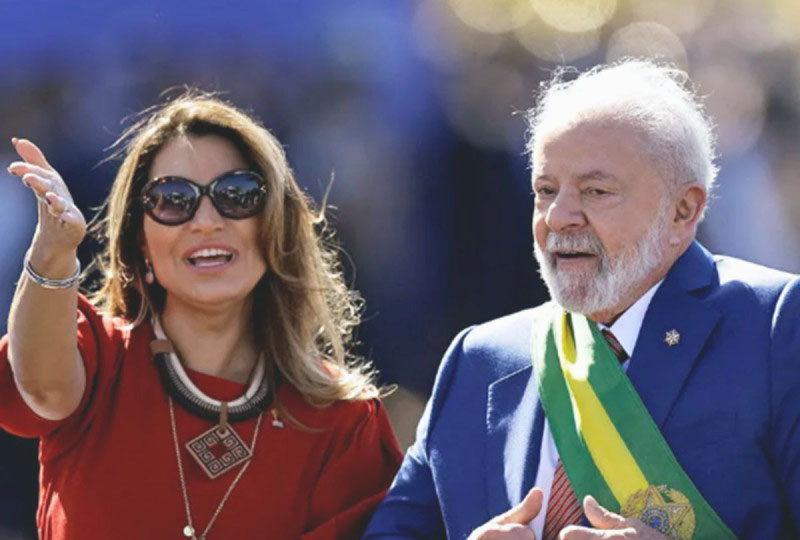 Hackean y llenan de insultos cuenta X de la esposa de Lula da Silva