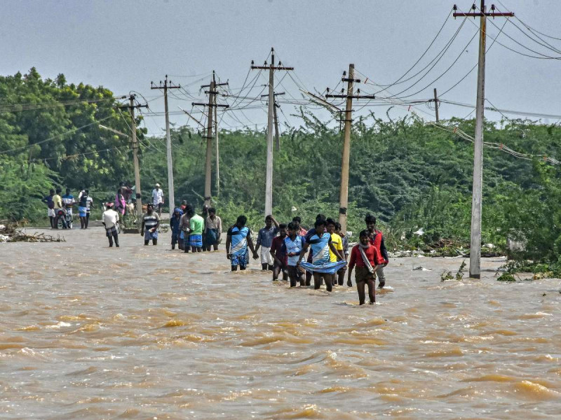 Intensas lluvias en el sur de India dejan al menos 10 muertos