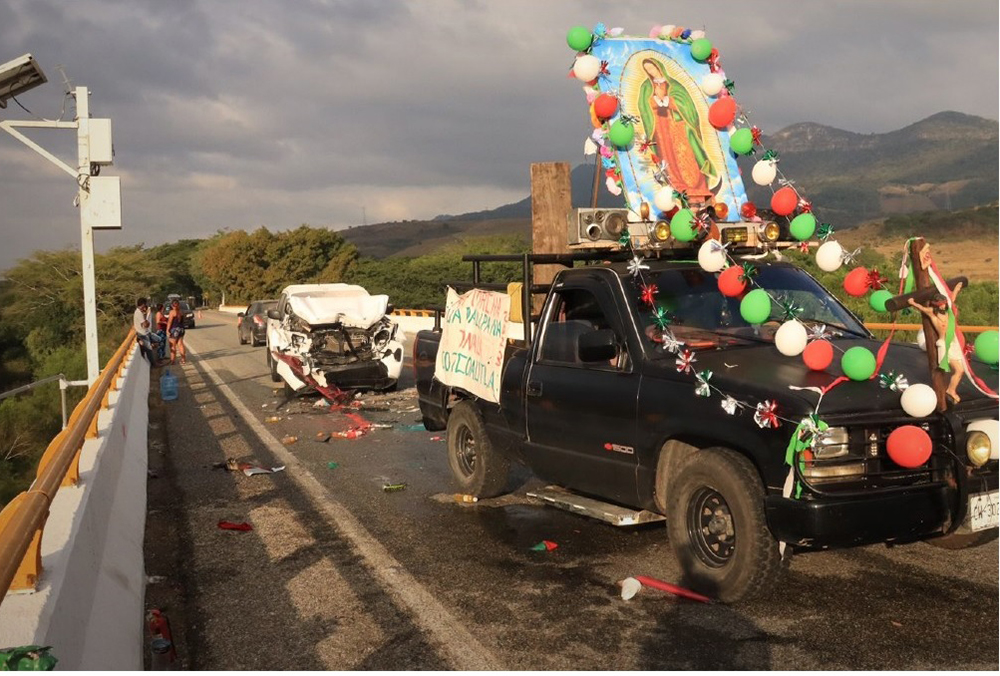 Peregrinos arrollados por camioneta en carretera de Chiapas
