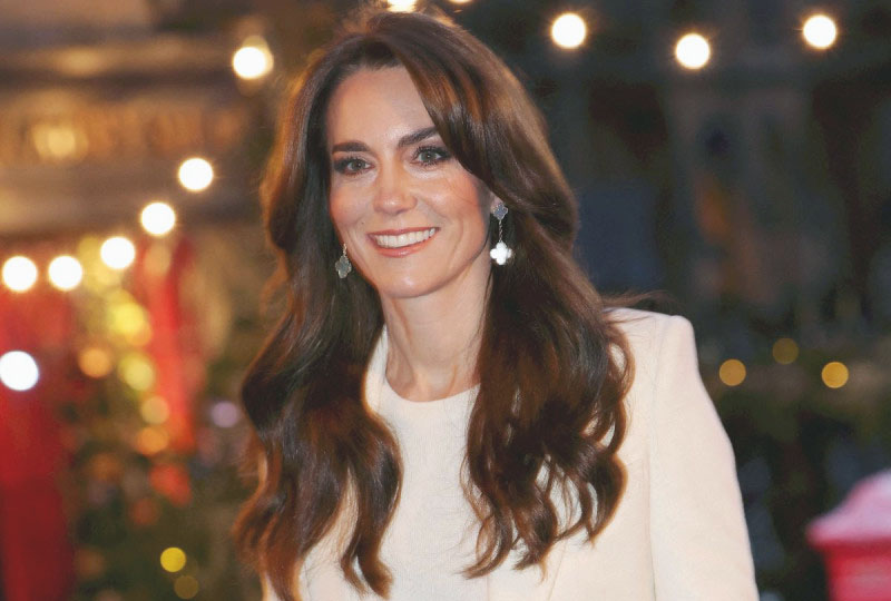 Kate Middleton, la princesa de Gales, es sometida a una cirugía abdominal