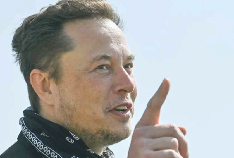 Elon Musk visita Auschwitz; hablará de antisemitismo en Polonia