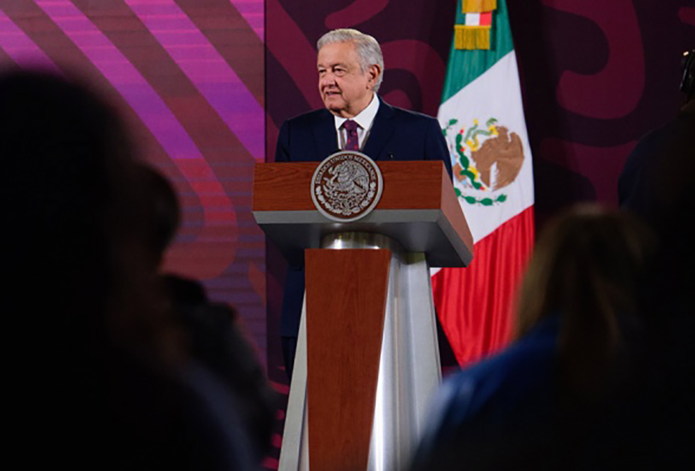 González Pedrero, un buen gobernante. Destaca López Obrador su aporte a la transformación del estado