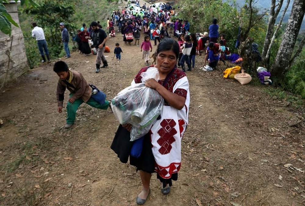 Iglesia pide ayuda humanitaria para desplazados en Chiapas