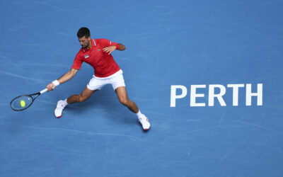 Djokovic se sobrepone a una lesión para avanzar a cuartos de final