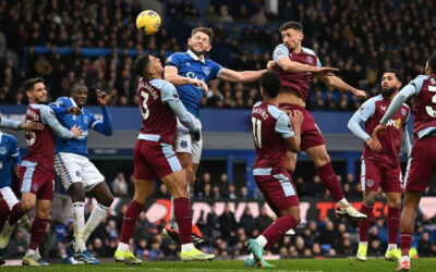 Aston Villa deja escapar liderato al empatar 0-0 con Everton