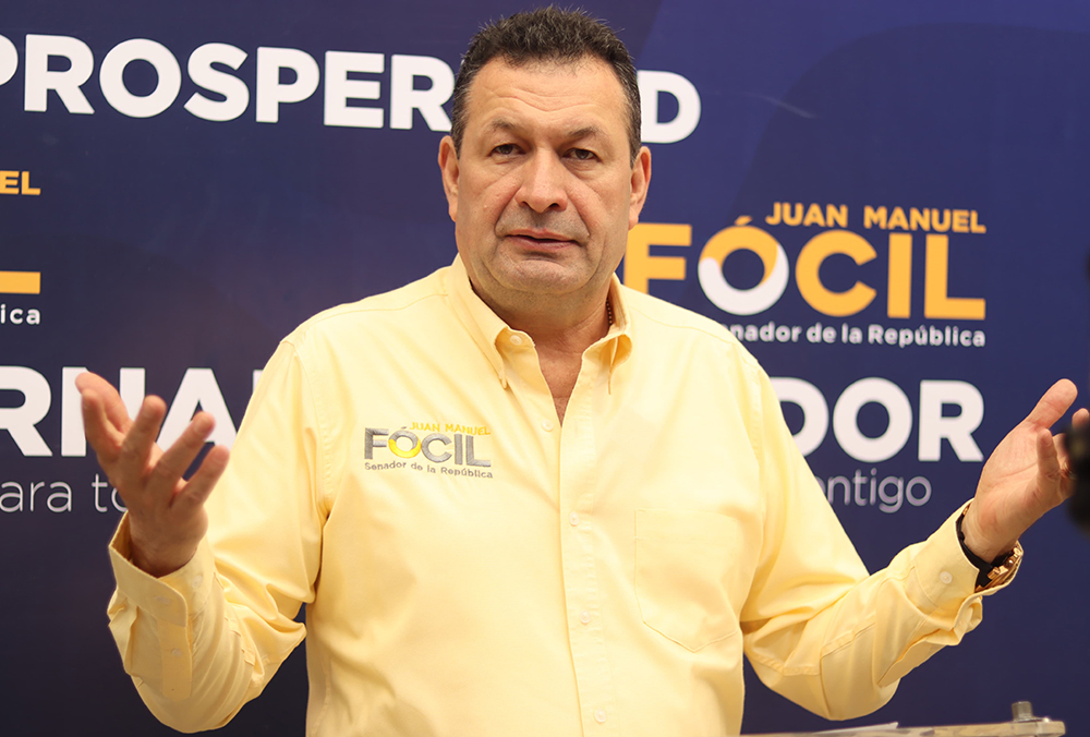 Analizar regreso de cubrebocas ante repuntes de casos: Fócil Pérez