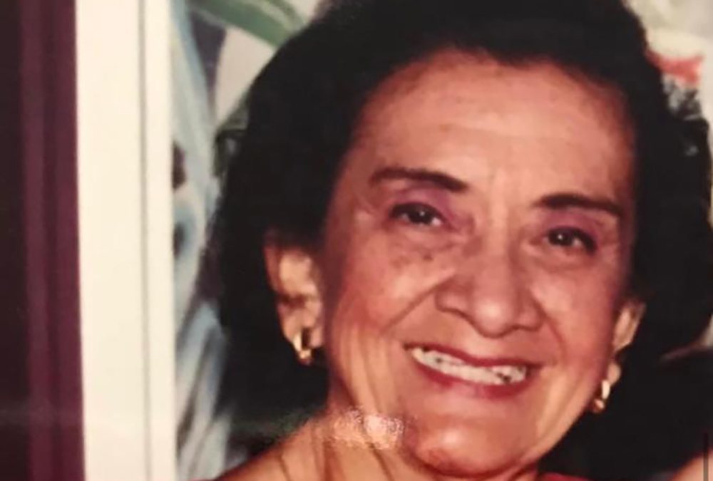 Muere la maestra Hilda del Carmen Camacho Zurita