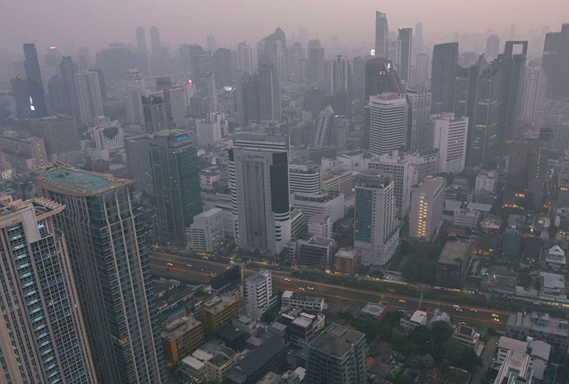 Gobierno de Tailandia pide trabajar en casa por la contaminación en Bangkok