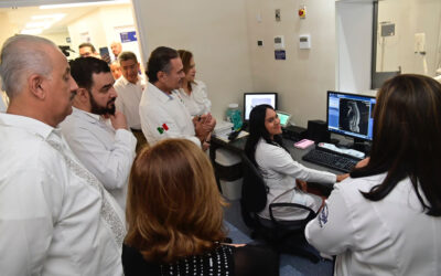 Dona Pemex equipo de resonancia magnética al Hospital Rovirosa