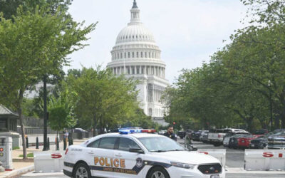 Tiroteo contra agentes de la policía de Washington DC deja 3 heridos