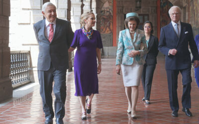 Recibe López Obrador a reyes Carlos XVI Gustavo y Silvia