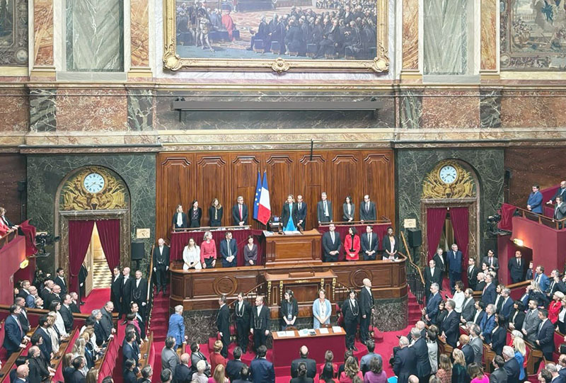 Francia da un paso legal sobre aborto
