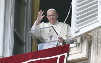Tras oración del Ángelus. Papa Francisco pide por la paz
